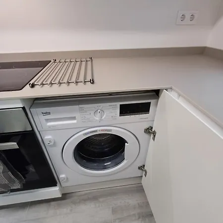 Apartament Piso Mirando Al Puerto Con Parking En